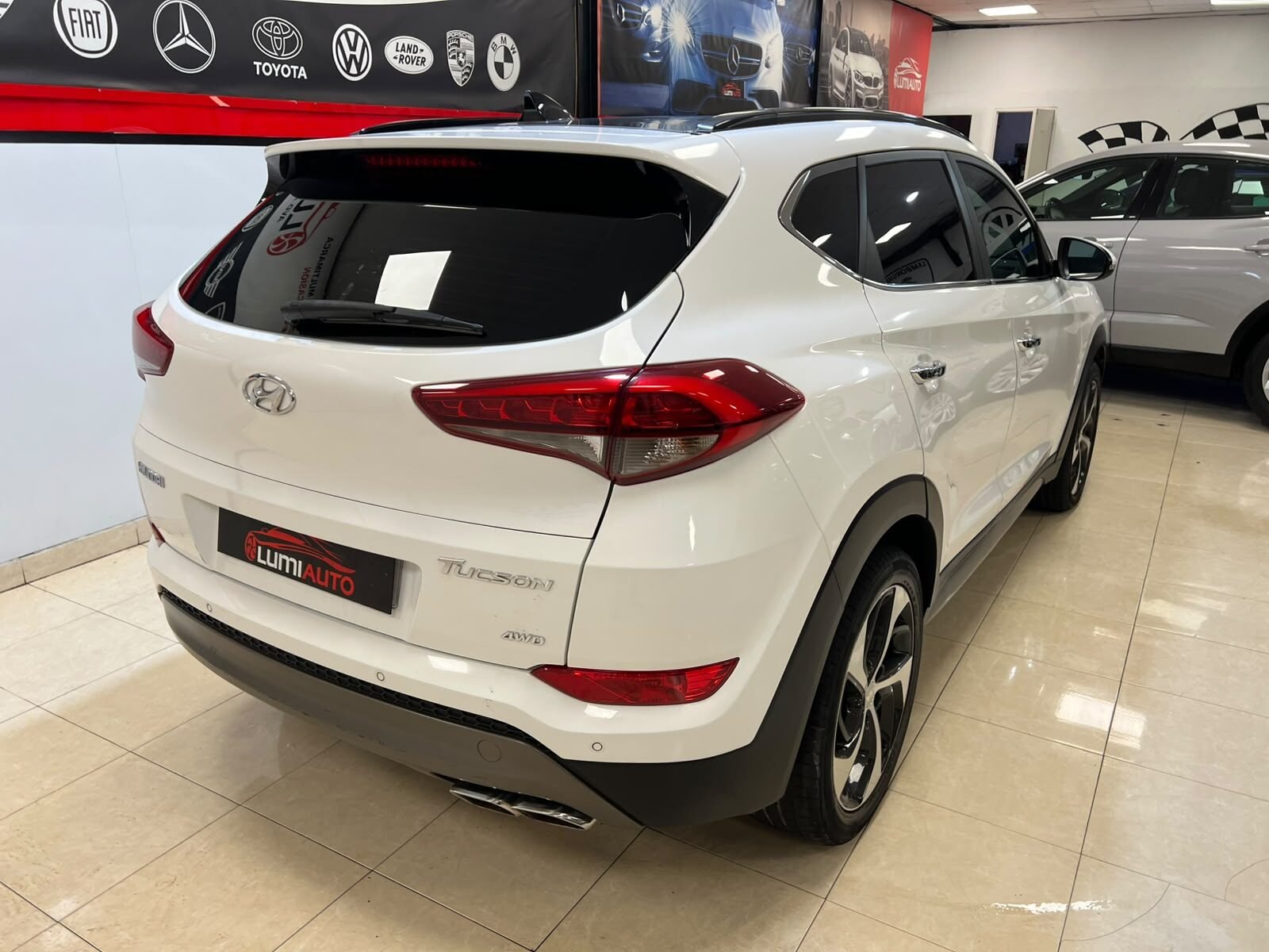 HYUNDAI TUCSON 2.0 CRDI 4x4