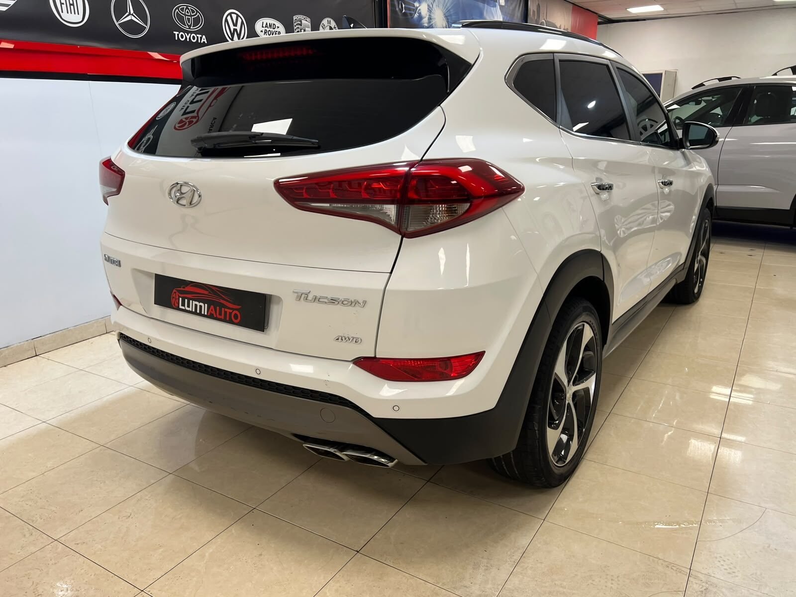 HYUNDAI TUCSON 2.0 CRDI 4x4