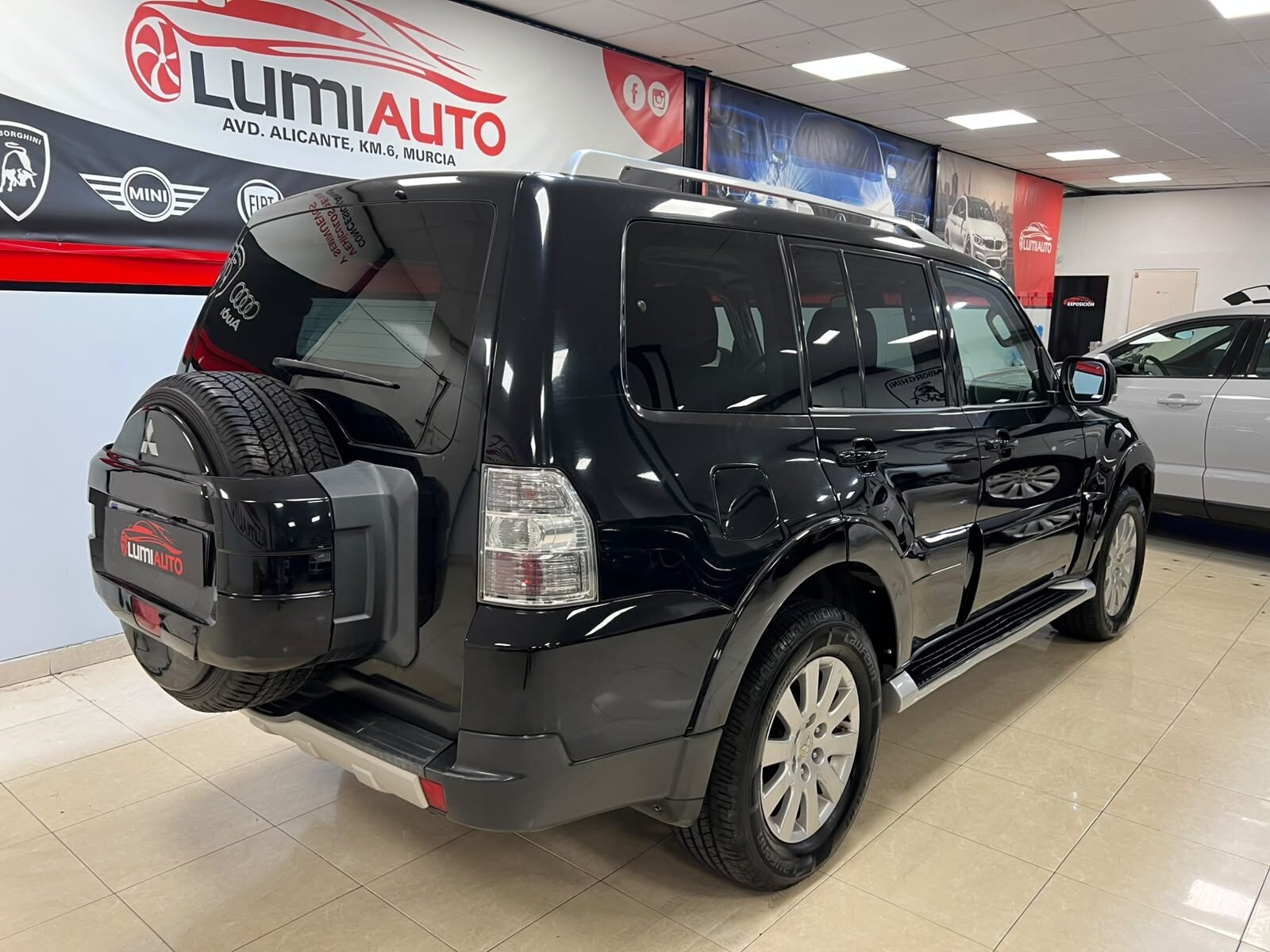 MITSUBISHI MONTERO 3.2 DID KAITEKI
