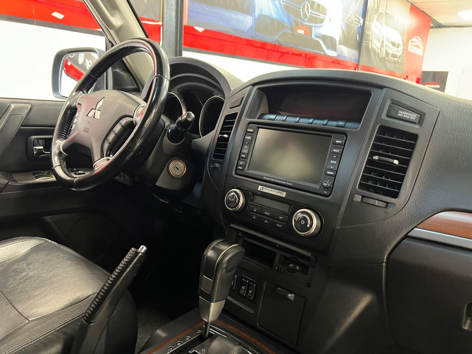 MITSUBISHI MONTERO 3.2 DID KAITEKI