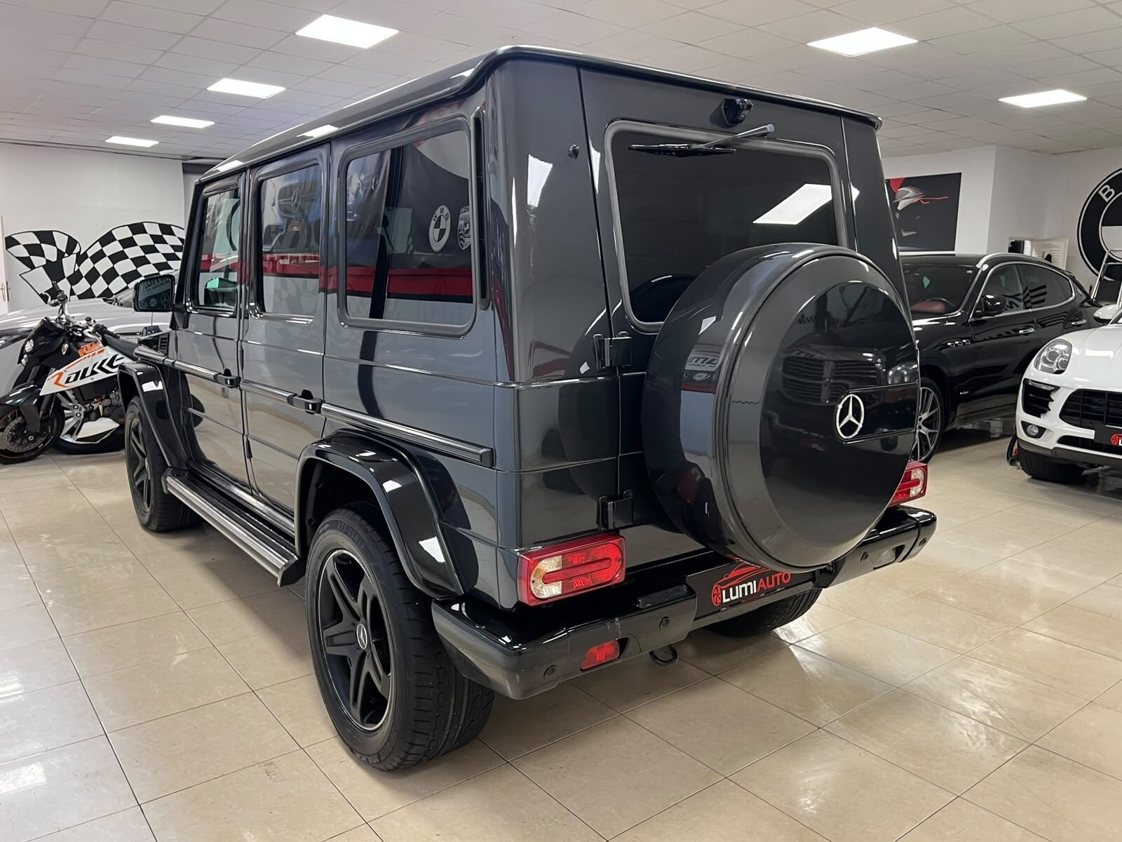 MERCEDES-BENZ Clase G 350d DESIGNO
