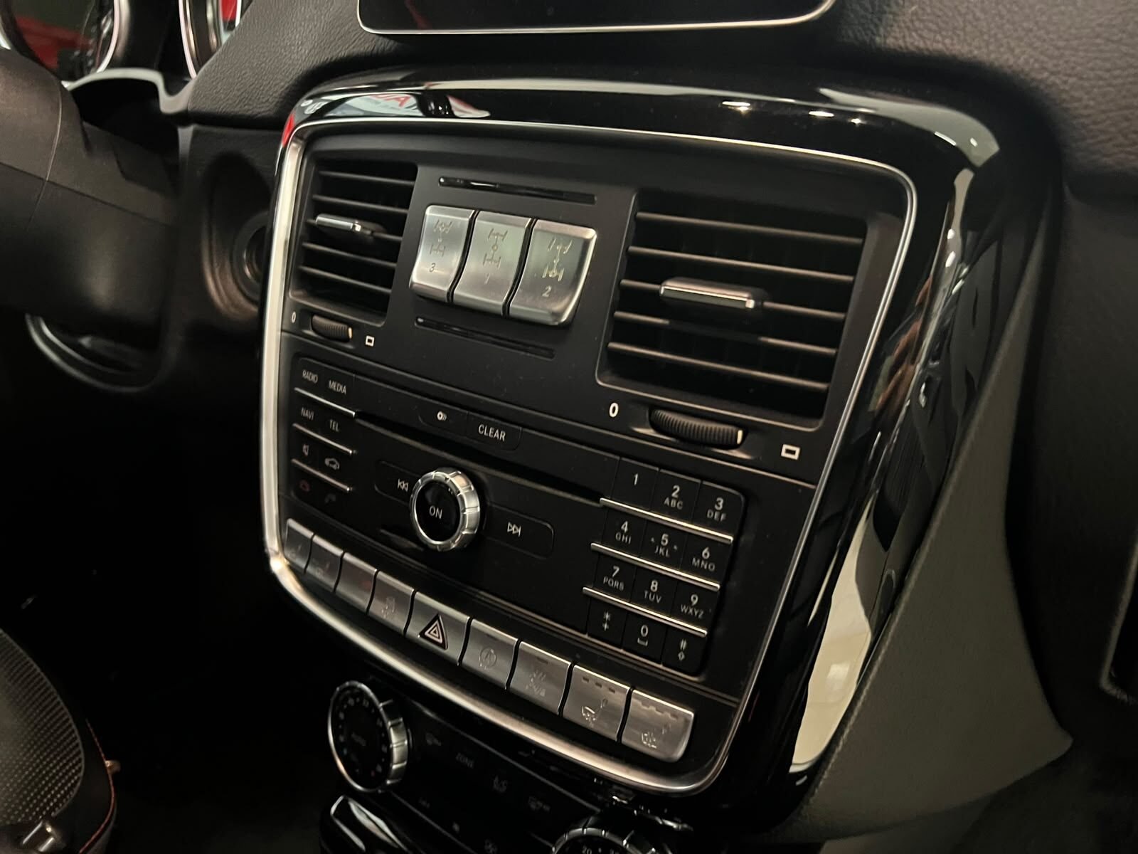 MERCEDES-BENZ Clase G 350d DESIGNO