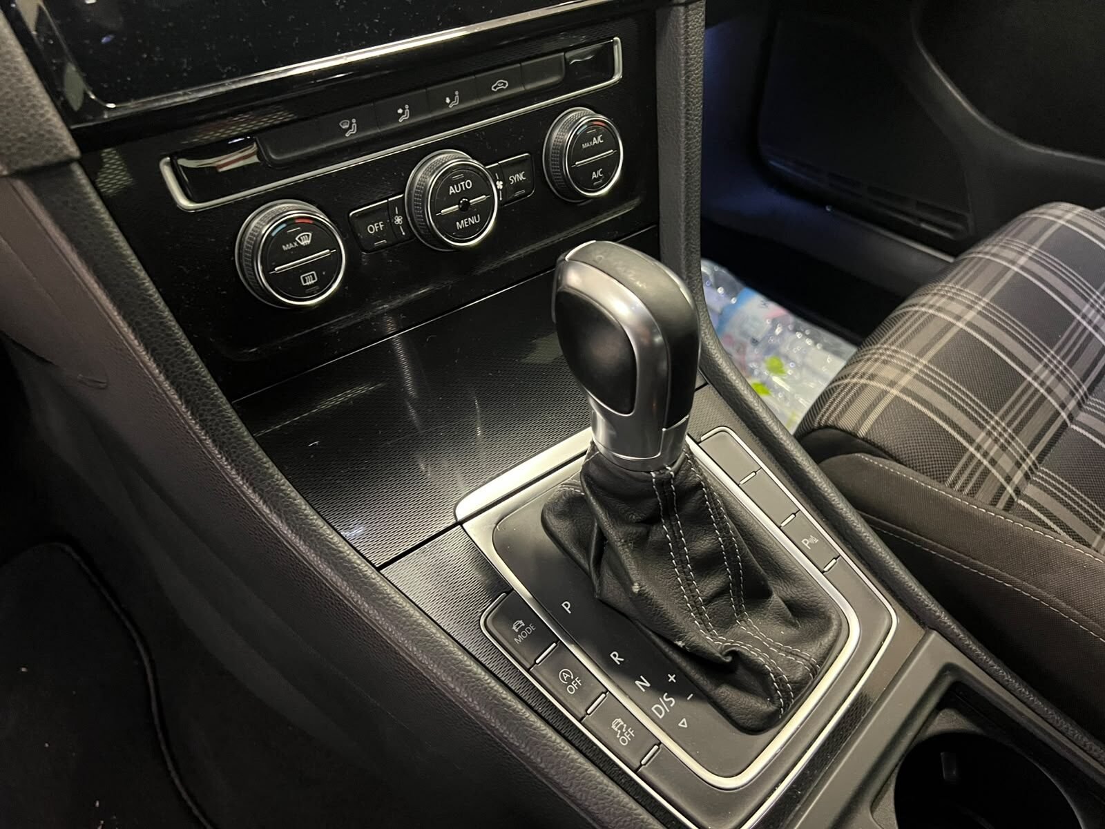 VOLKSWAGEN GOLF GTD 2.0 TDI